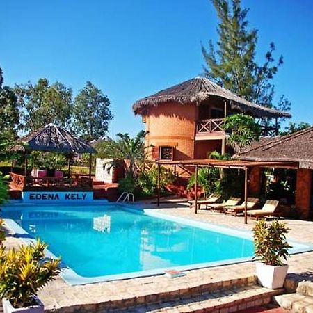 Hotel Edena Kely Mahajanga Exterior foto