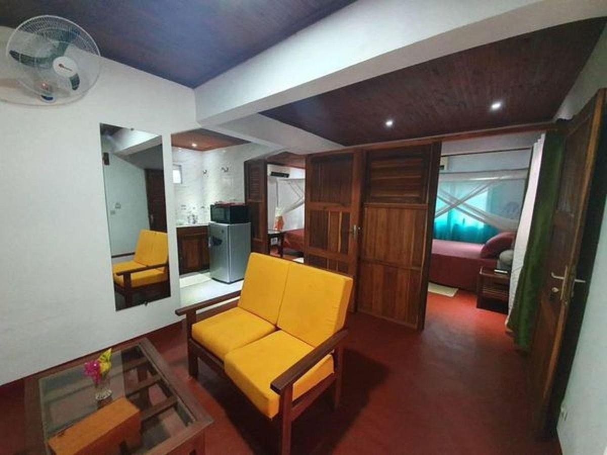 Hotel Edena Kely Mahajanga Exterior foto